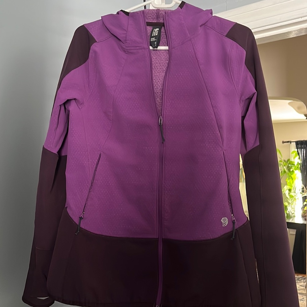 Mountain hardware fleece jacket